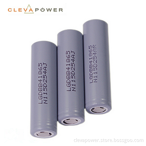 3.7V 2600mA rechargeable 18650 B4 lithium ion battery